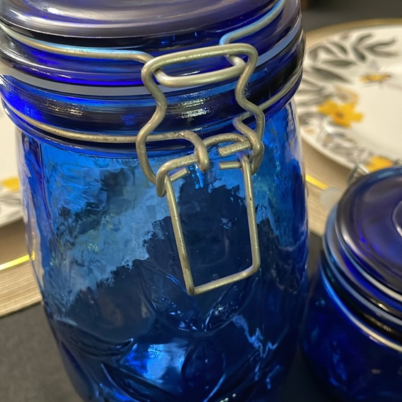 2 Cobalt Blue Fruit Embossed Hinged Canisters - Picture 5 of 12